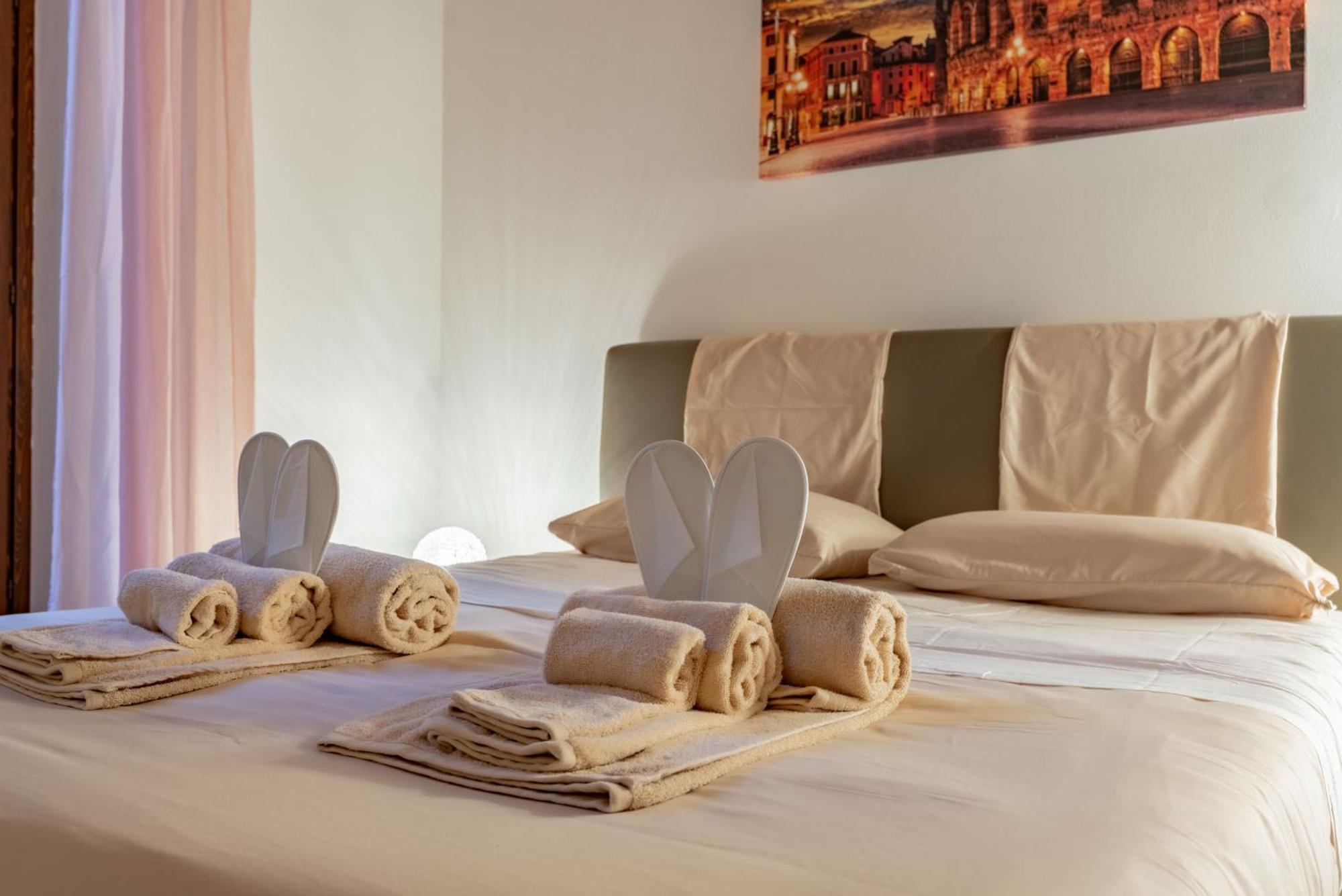 -Near Arena & Giuletta- Pet Friendly Mazzini Palace Верона Екстер'єр фото