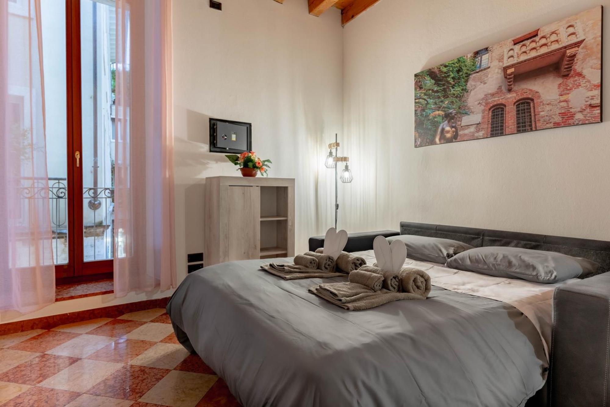 -Near Arena & Giuletta- Pet Friendly Mazzini Palace Верона Екстер'єр фото