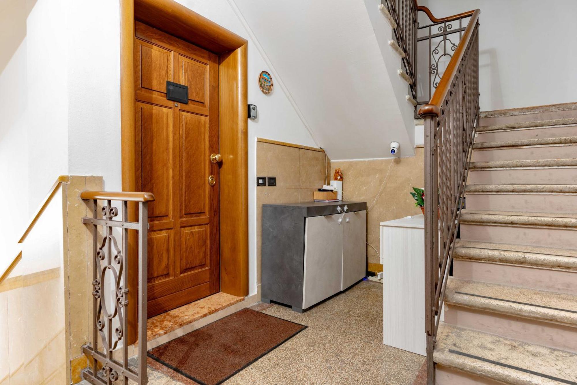 -Near Arena & Giuletta- Pet Friendly Mazzini Palace Верона Екстер'єр фото